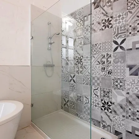 Apartament Bnbnova - Historic Duplex Valletta