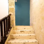 Flat Apartment *