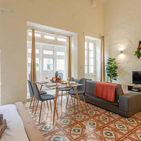 Historic Duplex - Cityapartmentstay *