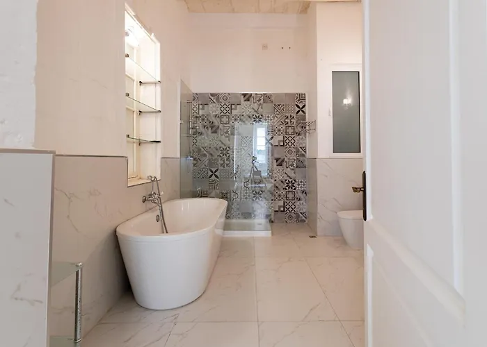 Bnbnova - Historic Duplex Lejlighed Valletta